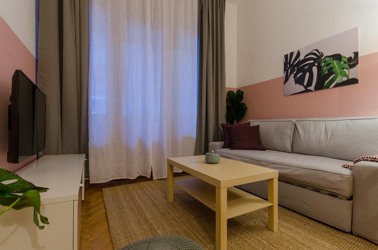 Okra Apartment บูดาเปสต์ ภายนอก รูปภาพ