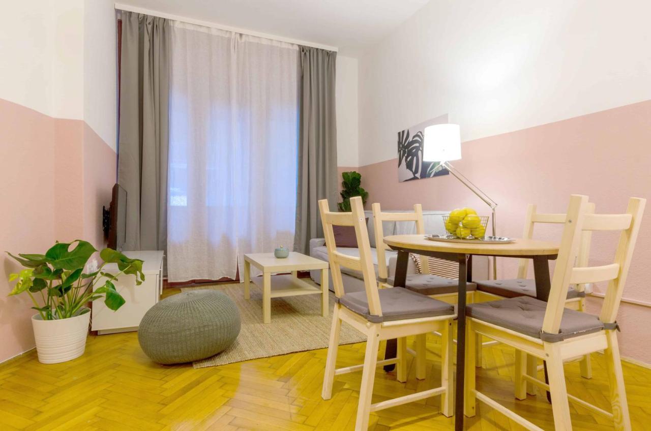 Okra Apartment บูดาเปสต์ ภายนอก รูปภาพ